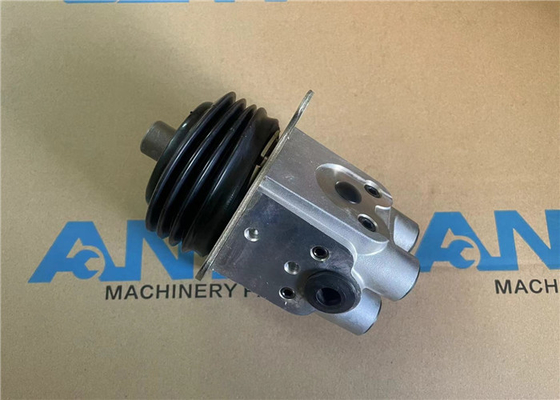 702-16-03910 7021603910 Pièces de valve pilote pour les excavatrices pour KOMATSU HB205 HB215 PC130 PC160 PC200