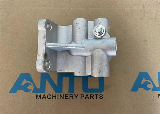Parties pour les excavateurs à tête de filtre pour KOMATSU D65EX D65PX D65WX GD655 GD675