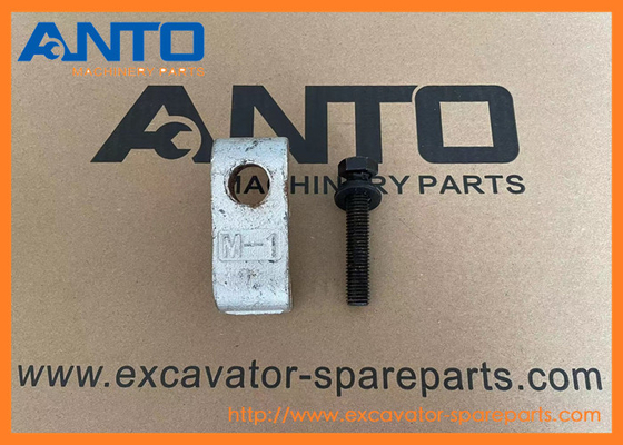 4720559 Pipe Clamp Excavator pièces détachées pour HITACHI ZX470-5G ZX470H-5G ZX470LC-5B